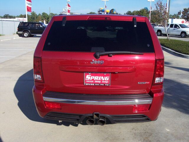 Trailer Hitch Pic I Found on eBay... | Cherokee SRT8 Forum